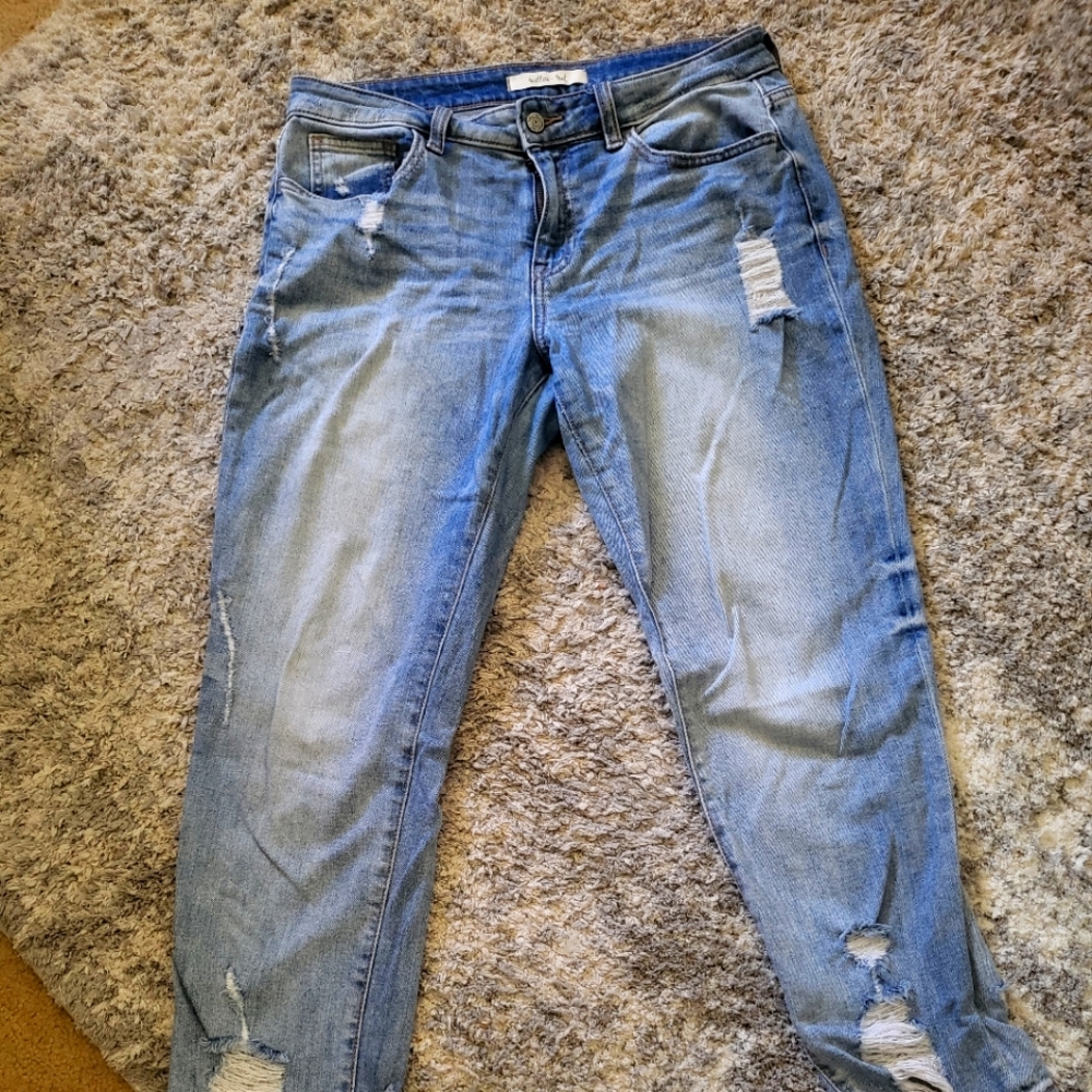 Willow&root Distressed Jeans